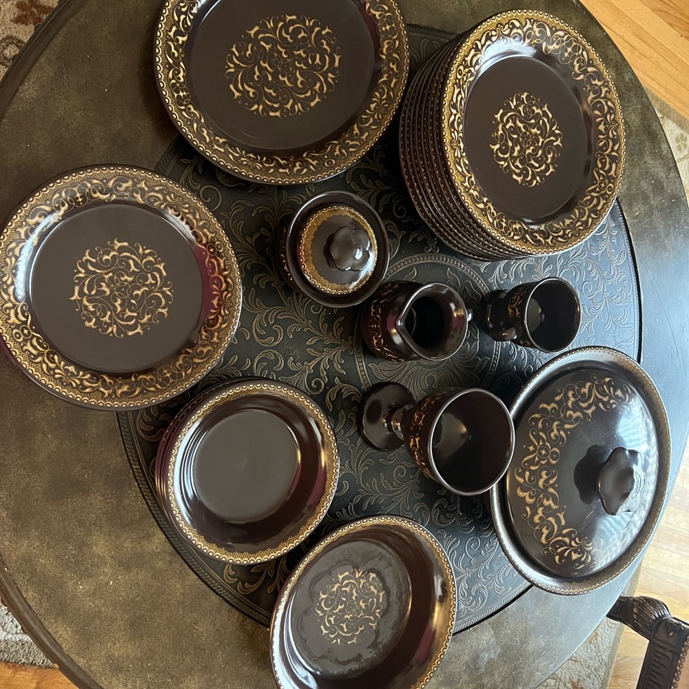Franciscan Dark Brown and Gold Dinnerware Set